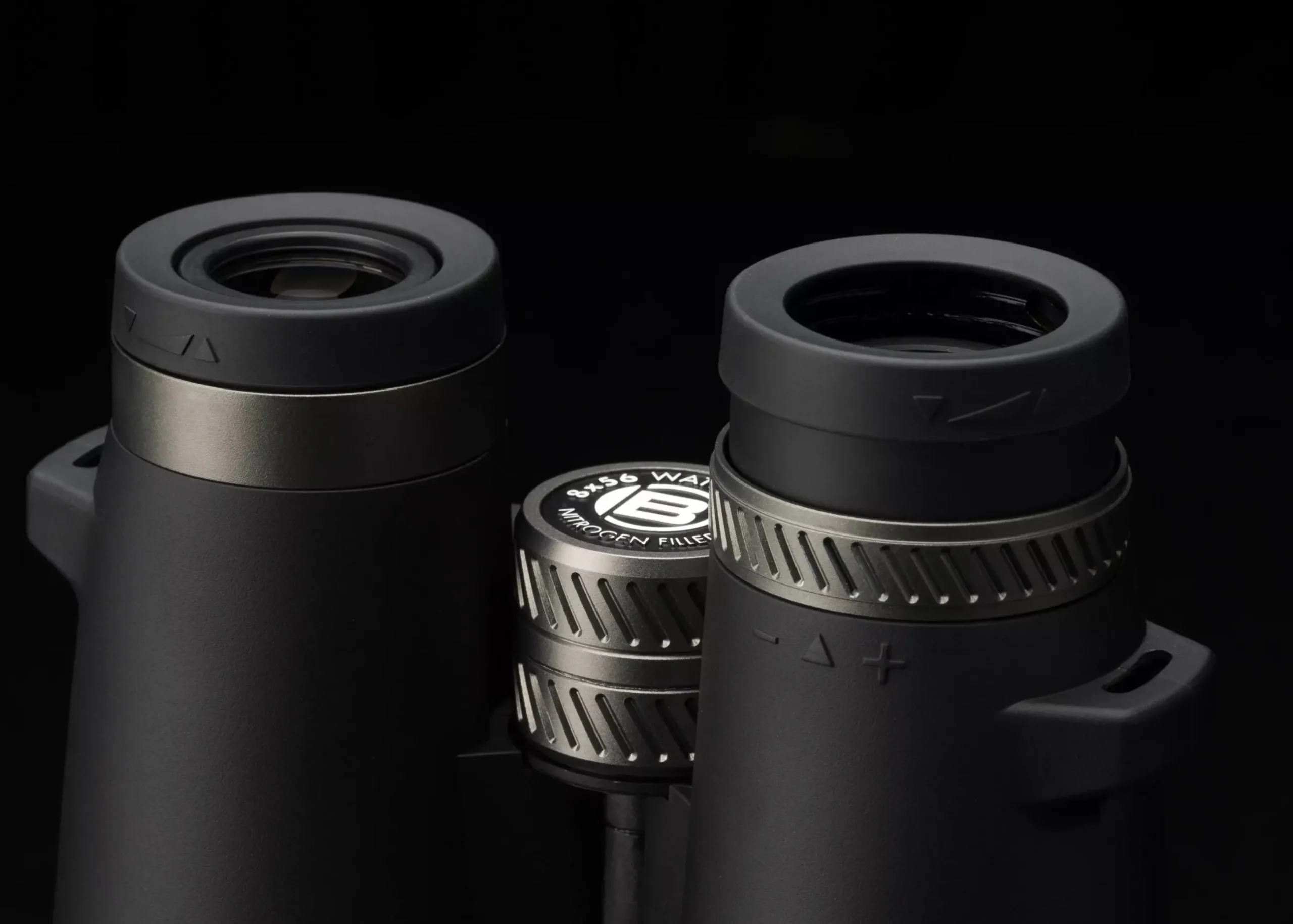 Bresser Dämmerungsfernglas|Astronomie-Fernglas>Condor 8x56 Dachkant Fernglas mit UR-Vergütung