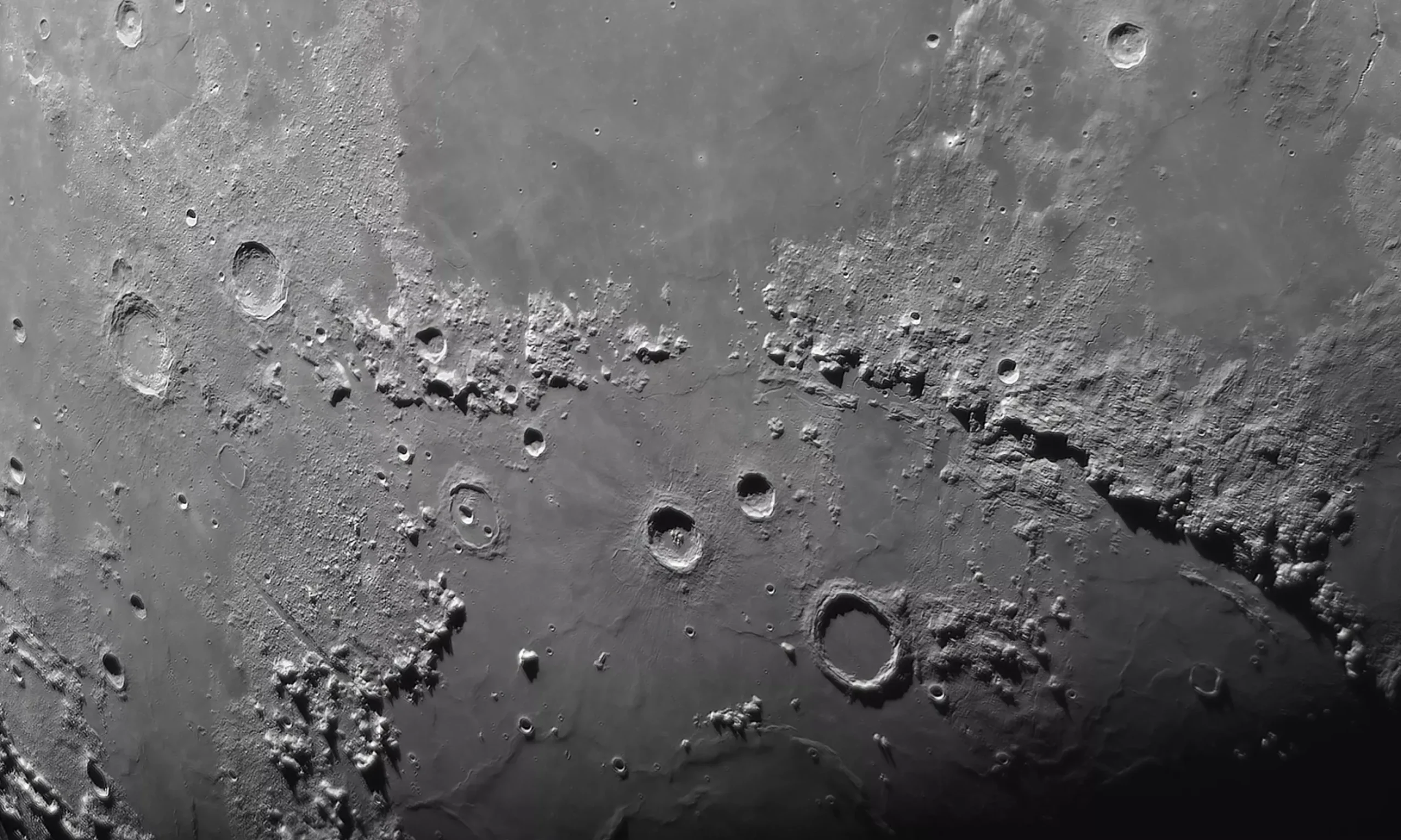 Bresser Astrokameras>Full HD Deep-Sky Kamera & Guider 1.25"