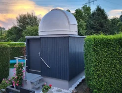Bresser 2,7-M-Astro-Kuppeln><noscript><img width=